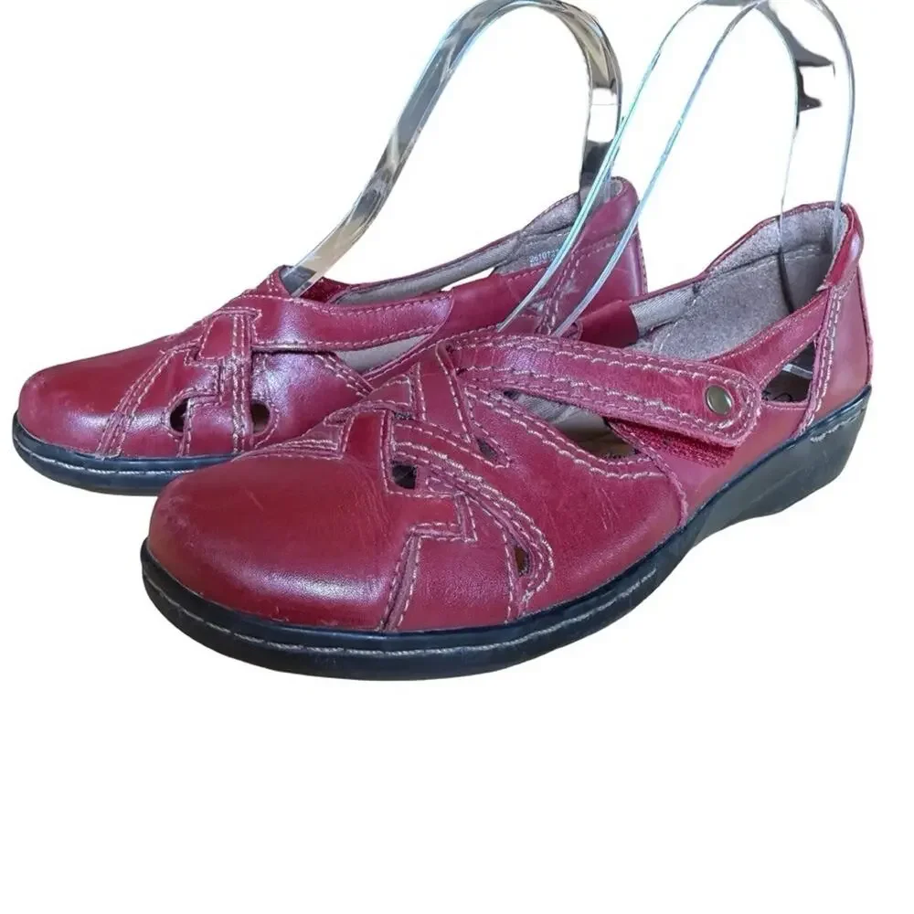 Clarks Red Ashland Spin Q Leather Loafers Flats Comfort Casual Shoes sz 6 M